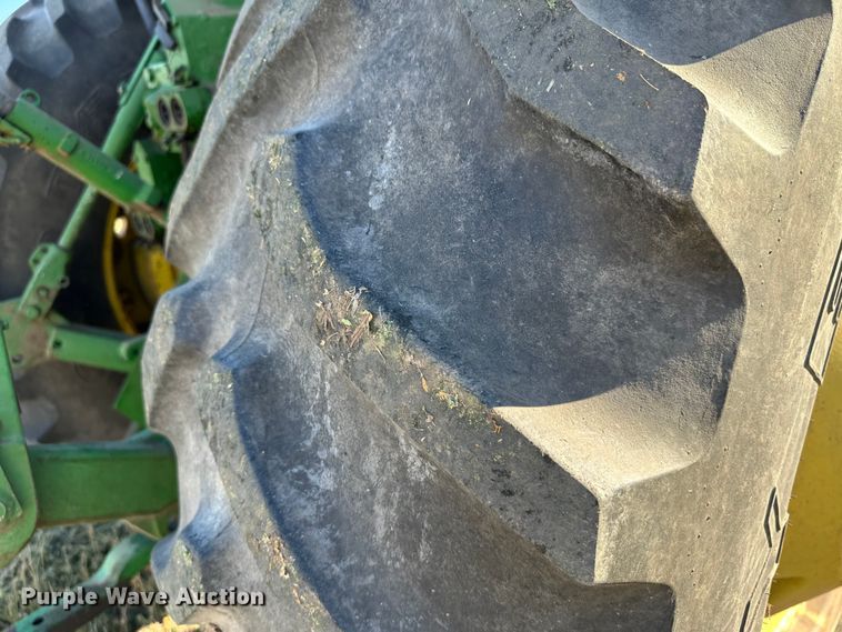 image for item DH1776 1982 John Deere 4840  tractor