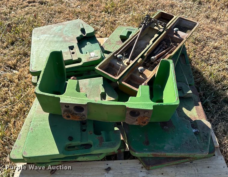 image for item DH1776 1982 John Deere 4840  tractor