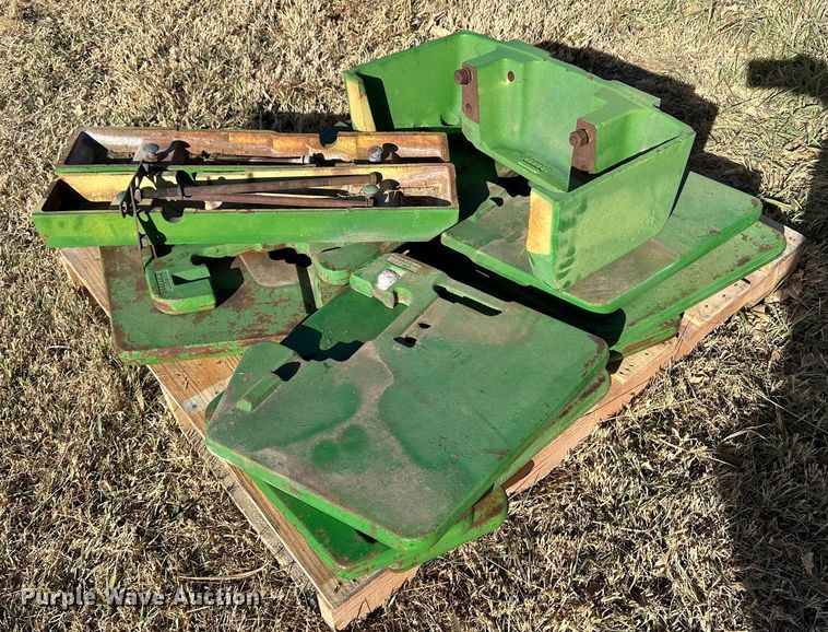 image for item DH1776 1982 John Deere 4840  tractor