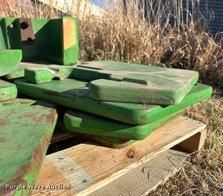 image for item DH1776 1982 John Deere 4840  tractor