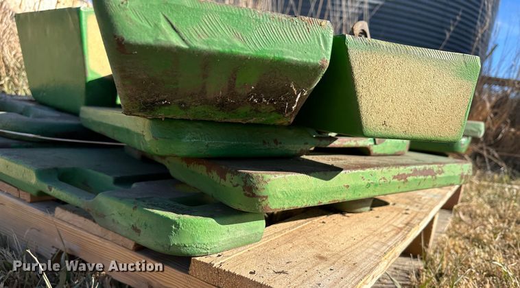 image for item DH1776 1982 John Deere 4840  tractor