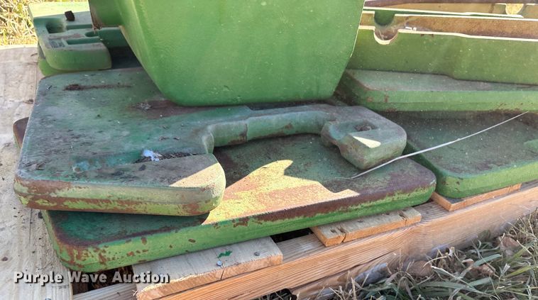 image for item DH1776 1982 John Deere 4840  tractor