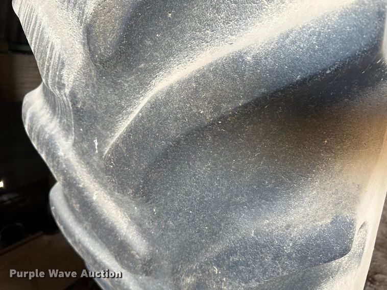 image for item DH1776 1982 John Deere 4840  tractor