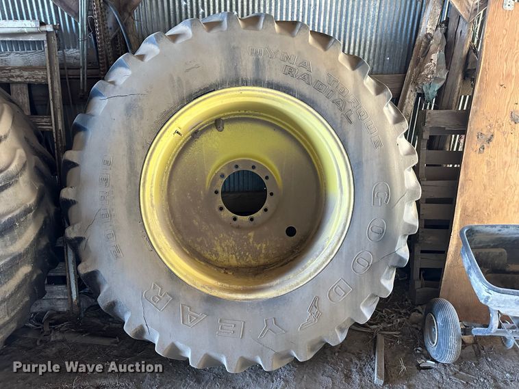 image for item DH1776 1982 John Deere 4840  tractor