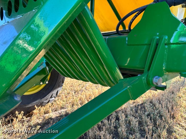 image for item DH1778 2014 John Deere 1890  air seeder