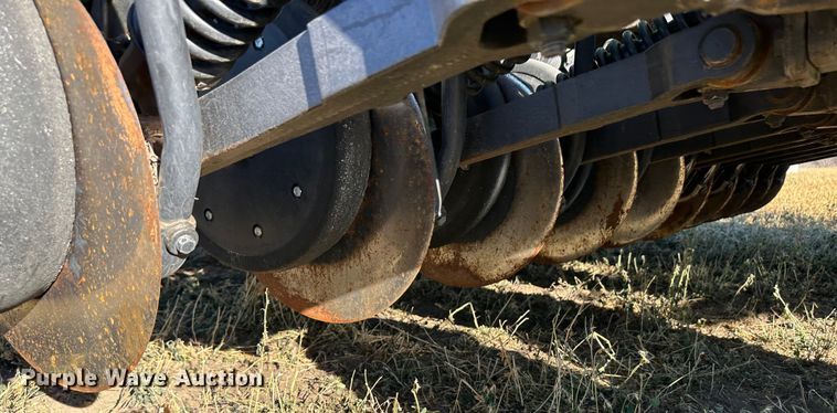 image for item DH1778 2014 John Deere 1890  air seeder