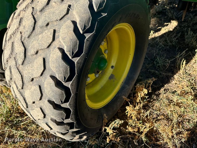 image for item DH1778 2014 John Deere 1890  air seeder