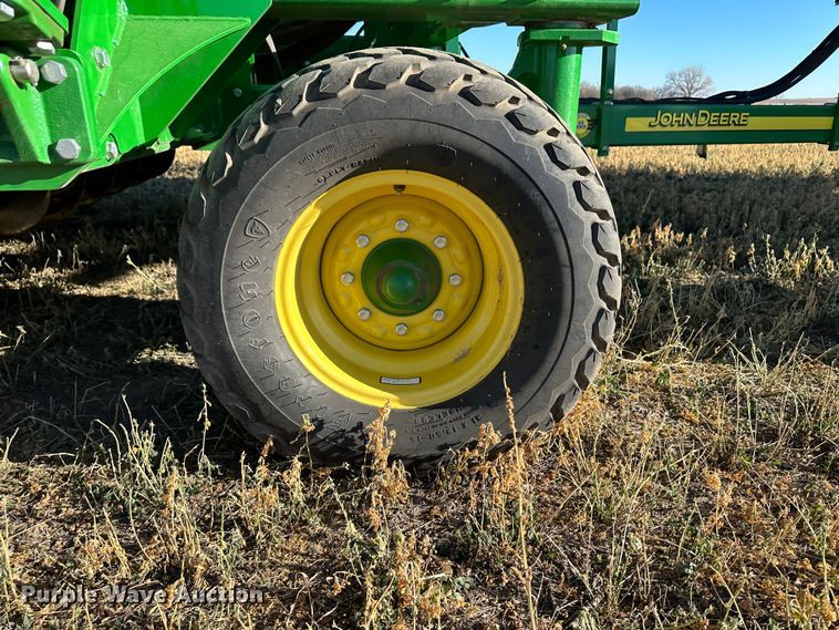 image for item DH1778 2014 John Deere 1890  air seeder