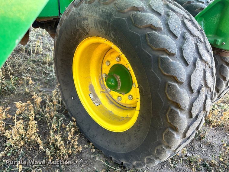 image for item DH1778 2014 John Deere 1890  air seeder