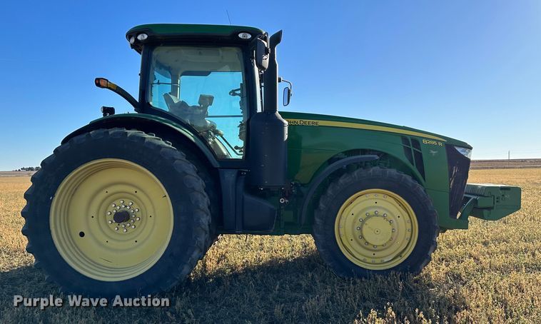 image for item DH1779 2011 John Deere 8285R  MFWD tractor