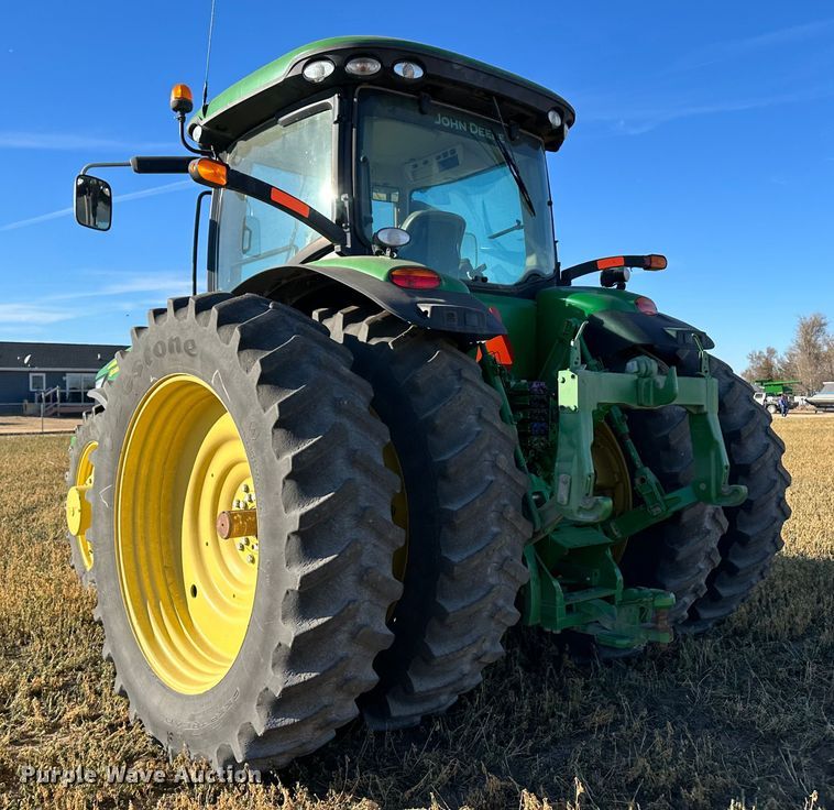 image for item DH1779 2011 John Deere 8285R  MFWD tractor