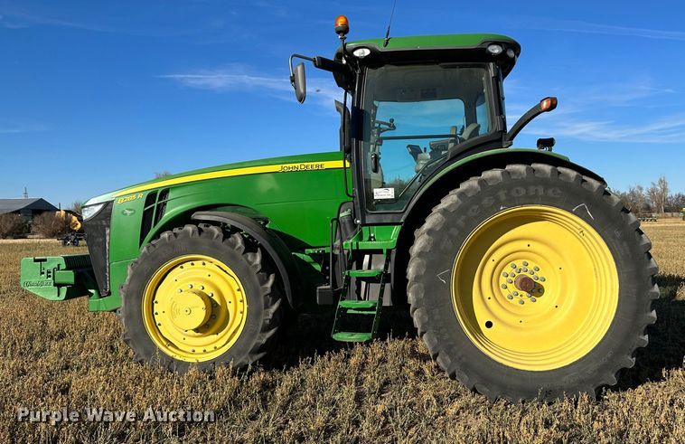 image for item DH1779 2011 John Deere 8285R  MFWD tractor