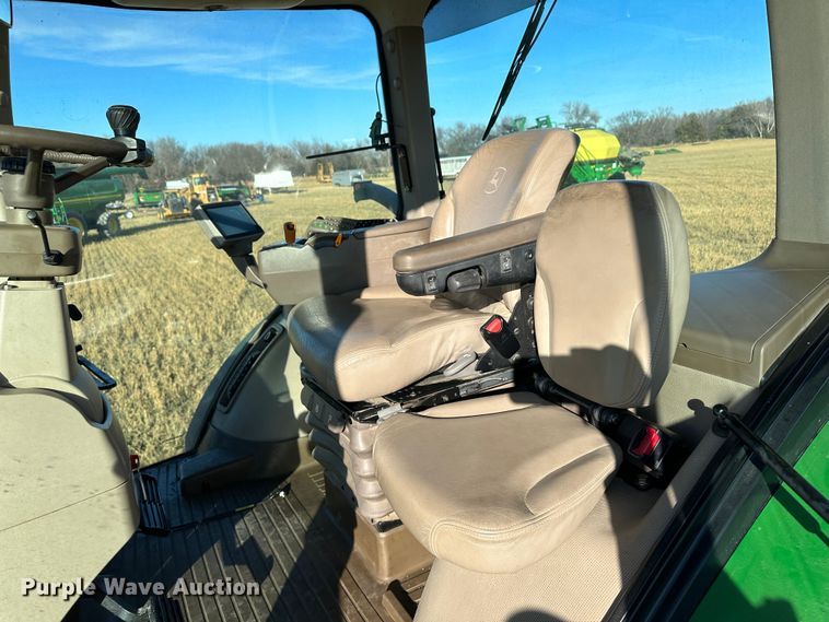 image for item DH1779 2011 John Deere 8285R  MFWD tractor