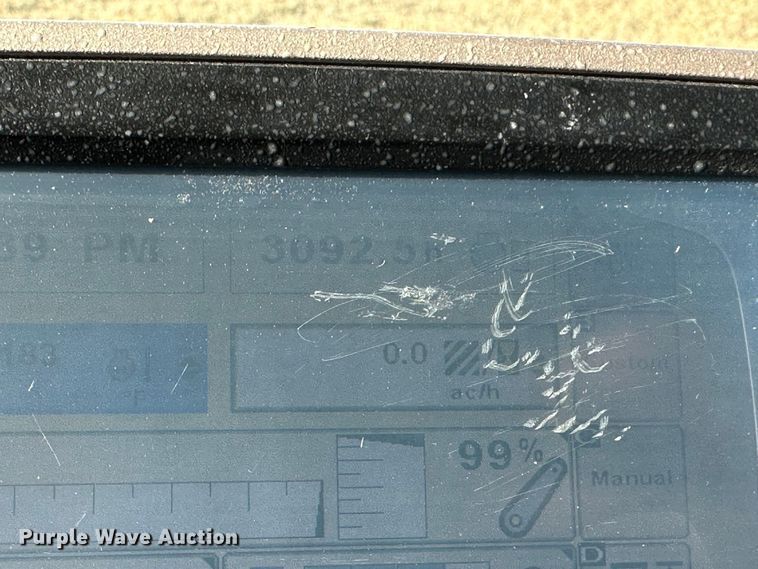 image for item DH1779 2011 John Deere 8285R  MFWD tractor