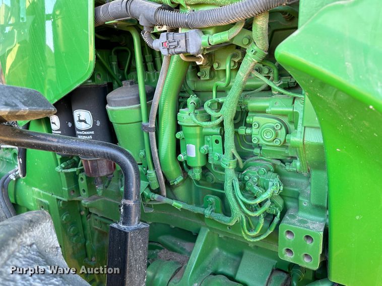 image for item DH1779 2011 John Deere 8285R  MFWD tractor