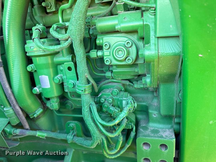 image for item DH1779 2011 John Deere 8285R  MFWD tractor