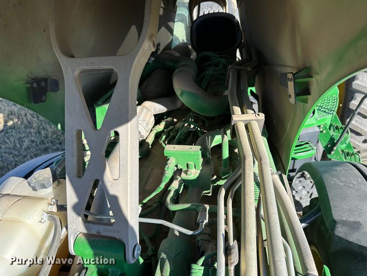 image for item DH1779 2011 John Deere 8285R  MFWD tractor