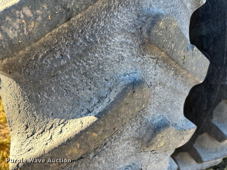 image for item DH1779 2011 John Deere 8285R  MFWD tractor