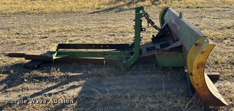 image for item DH1788 John Deere  10'W dozer blade