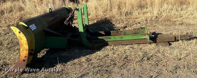 image for item DH1788 John Deere  10'W dozer blade