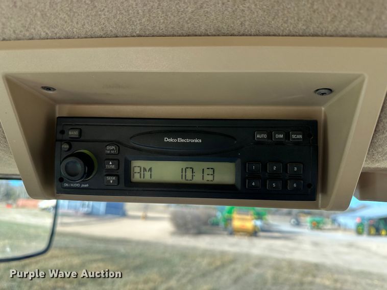 image for item DH1791 2005 John Deere 8420  MFWD tractor