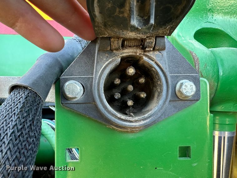 image for item DH1791 2005 John Deere 8420  MFWD tractor