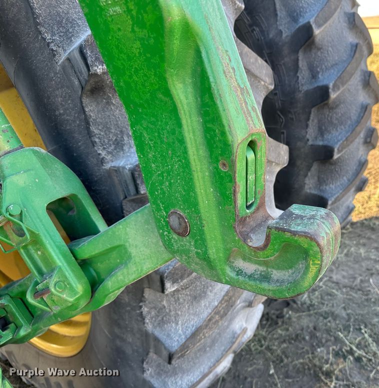 image for item DH1791 2005 John Deere 8420  MFWD tractor