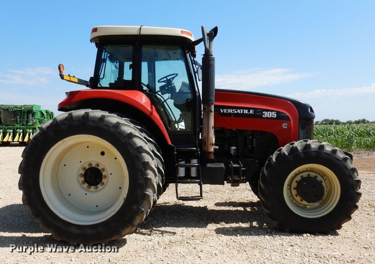 image for item DJ0817 2012 Versatile 305  MFWD tractor