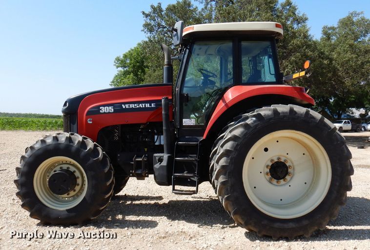 image for item DJ0817 2012 Versatile 305  MFWD tractor