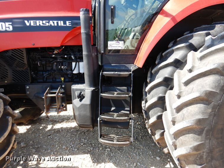 image for item DJ0817 2012 Versatile 305  MFWD tractor