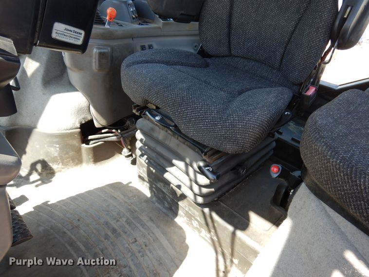 image for item DJ0817 2012 Versatile 305  MFWD tractor