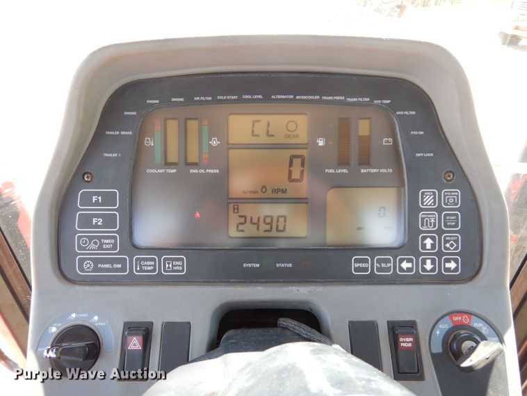 image for item DJ0817 2012 Versatile 305  MFWD tractor