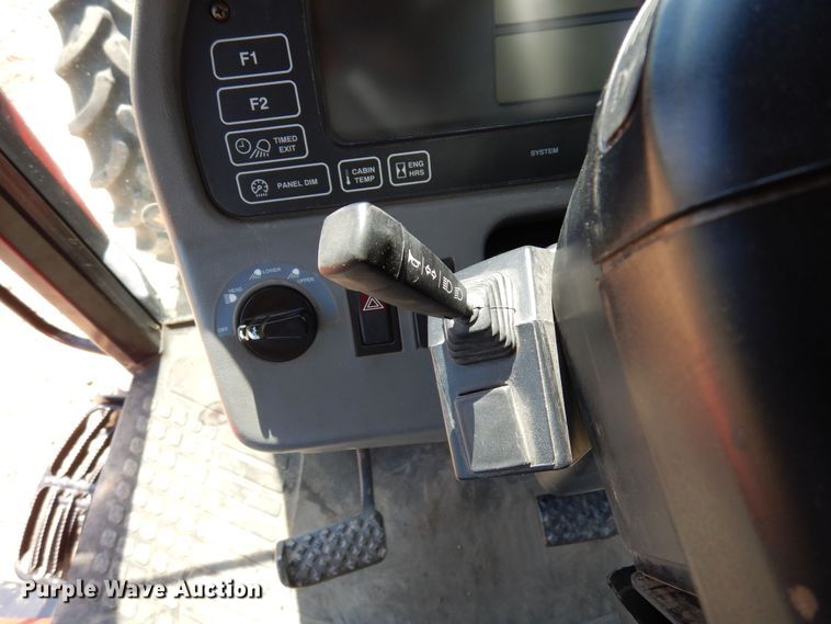 image for item DJ0817 2012 Versatile 305  MFWD tractor