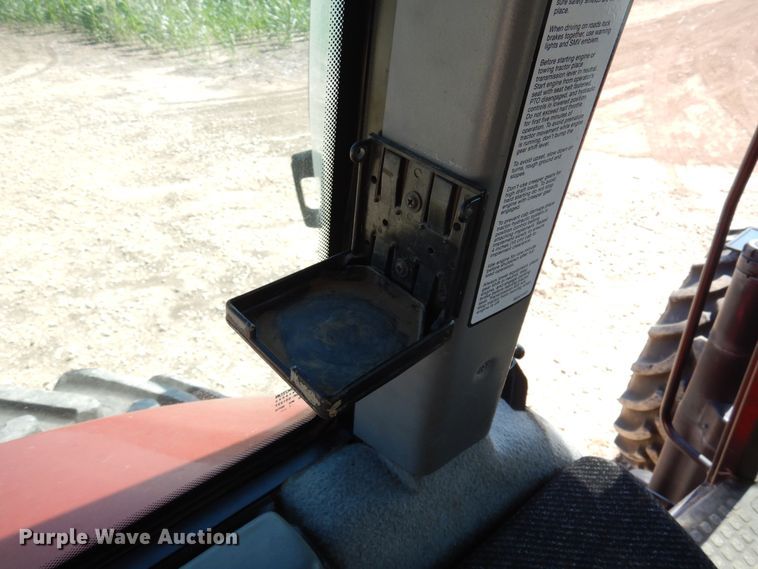 image for item DJ0817 2012 Versatile 305  MFWD tractor