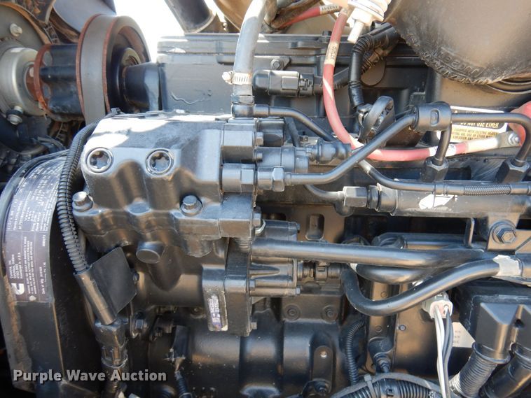 image for item DJ0817 2012 Versatile 305  MFWD tractor