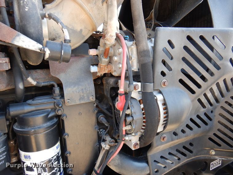 image for item DJ0817 2012 Versatile 305  MFWD tractor