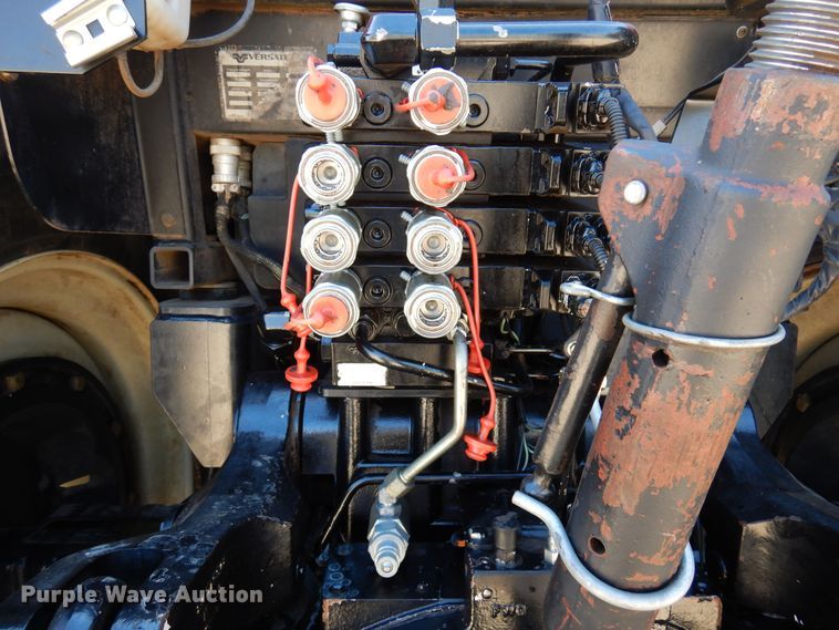 image for item DJ0817 2012 Versatile 305  MFWD tractor