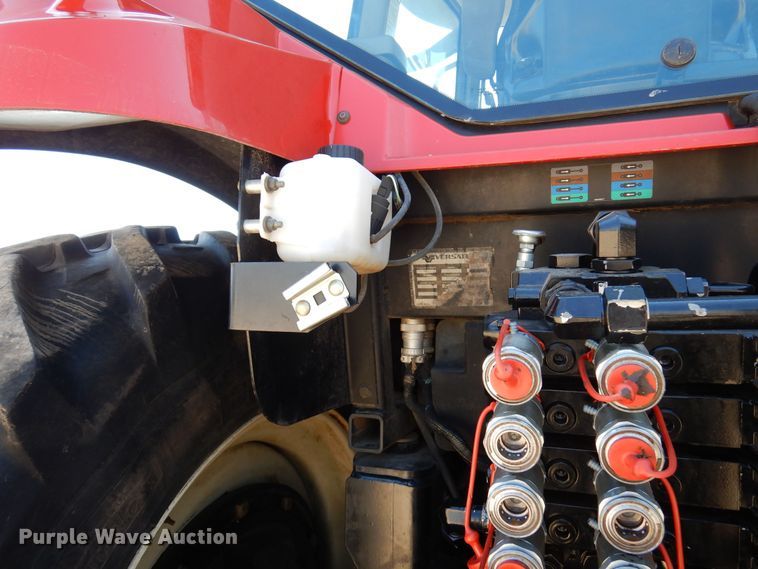 image for item DJ0817 2012 Versatile 305  MFWD tractor