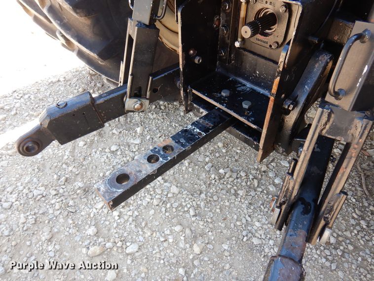 image for item DJ0817 2012 Versatile 305  MFWD tractor