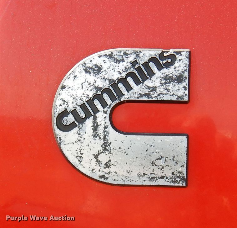 image for item DJ0817 2012 Versatile 305  MFWD tractor