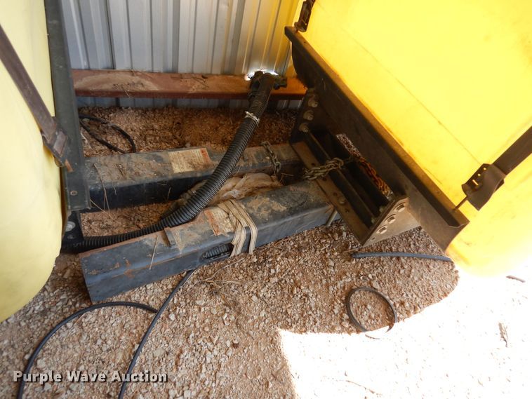 image for item DJ0817 2012 Versatile 305  MFWD tractor