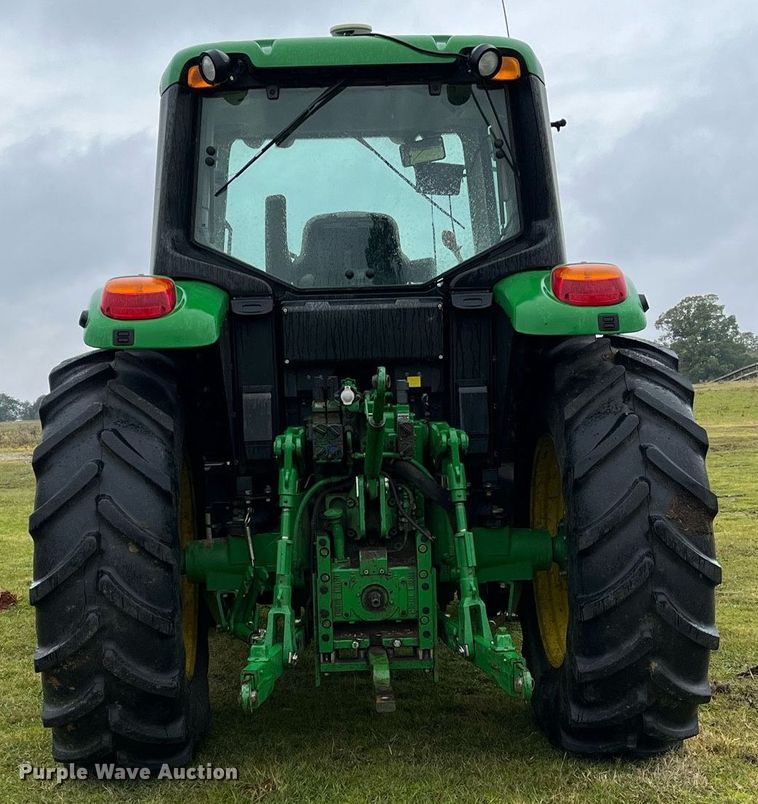 image for item DK0391 2013 John Deere 6125M  MFWD tractor