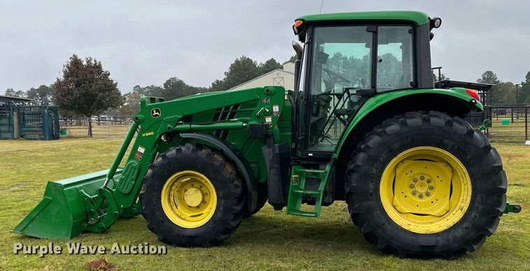 image for item DK0391 2013 John Deere 6125M  MFWD tractor