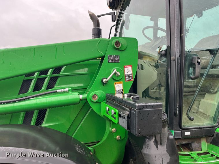 image for item DK0391 2013 John Deere 6125M  MFWD tractor