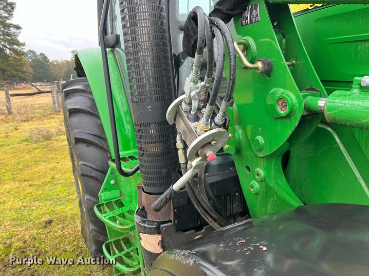 image for item DK0391 2013 John Deere 6125M  MFWD tractor