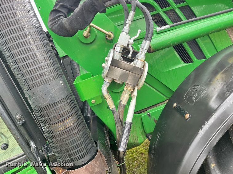 image for item DK0391 2013 John Deere 6125M  MFWD tractor