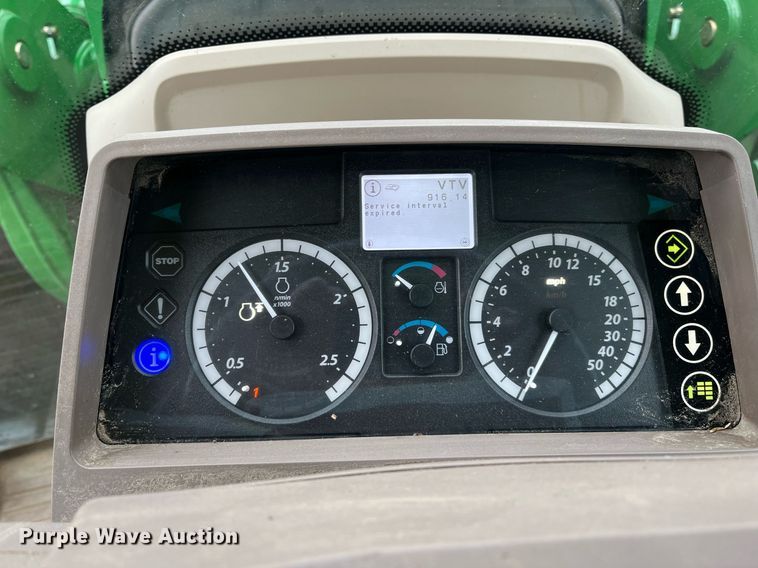 image for item DK0391 2013 John Deere 6125M  MFWD tractor