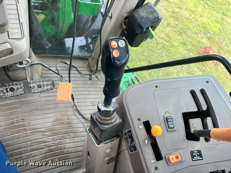 image for item DK0391 2013 John Deere 6125M  MFWD tractor