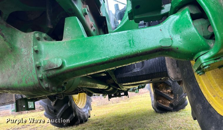 image for item DK0391 2013 John Deere 6125M  MFWD tractor