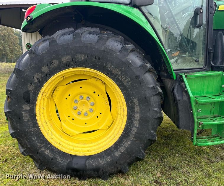 image for item DK0391 2013 John Deere 6125M  MFWD tractor